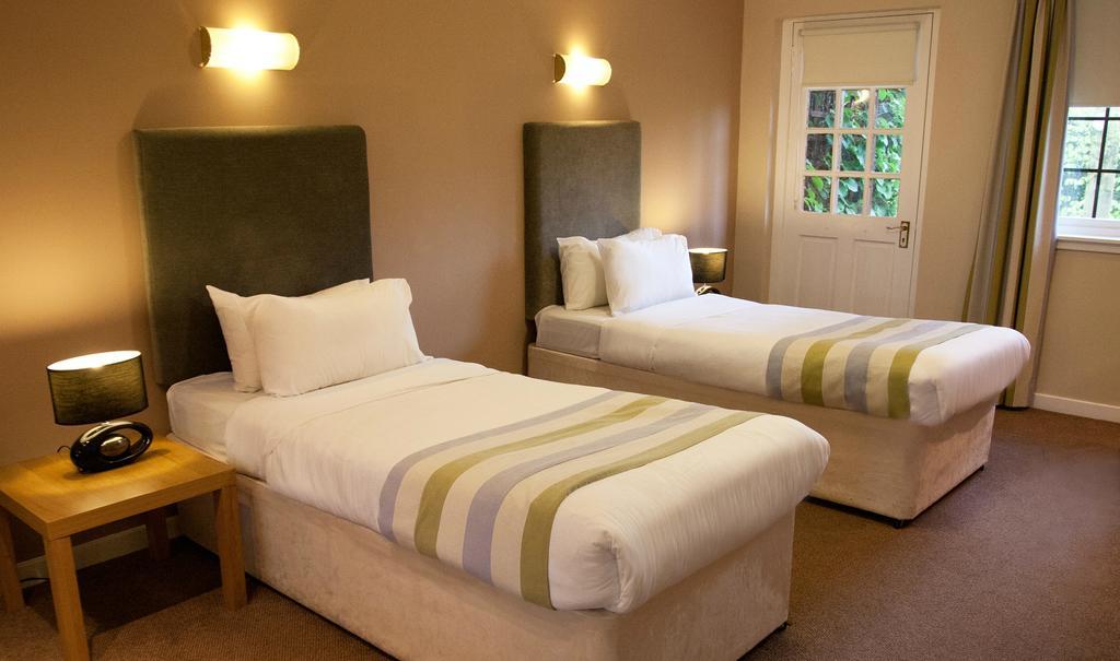 Castlecary House Hotel Esterno foto